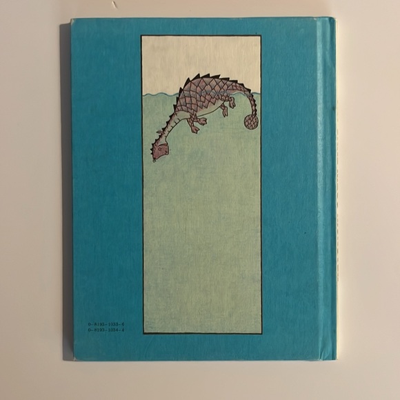 Vintage The Lake Mess Monster Book 1980 Beverly Komoda Hardcover Very Good - Picture 2 of 2